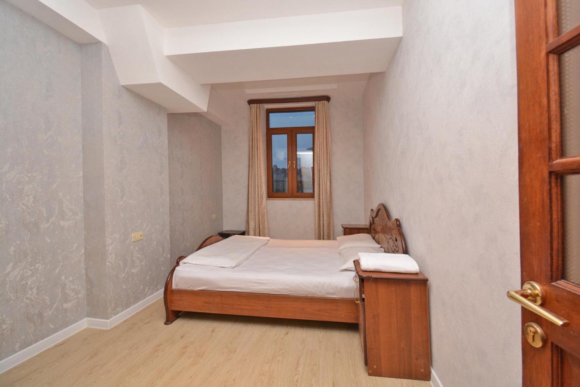Apartment In Abovyan Street, يريفان المظهر الخارجي الصورة