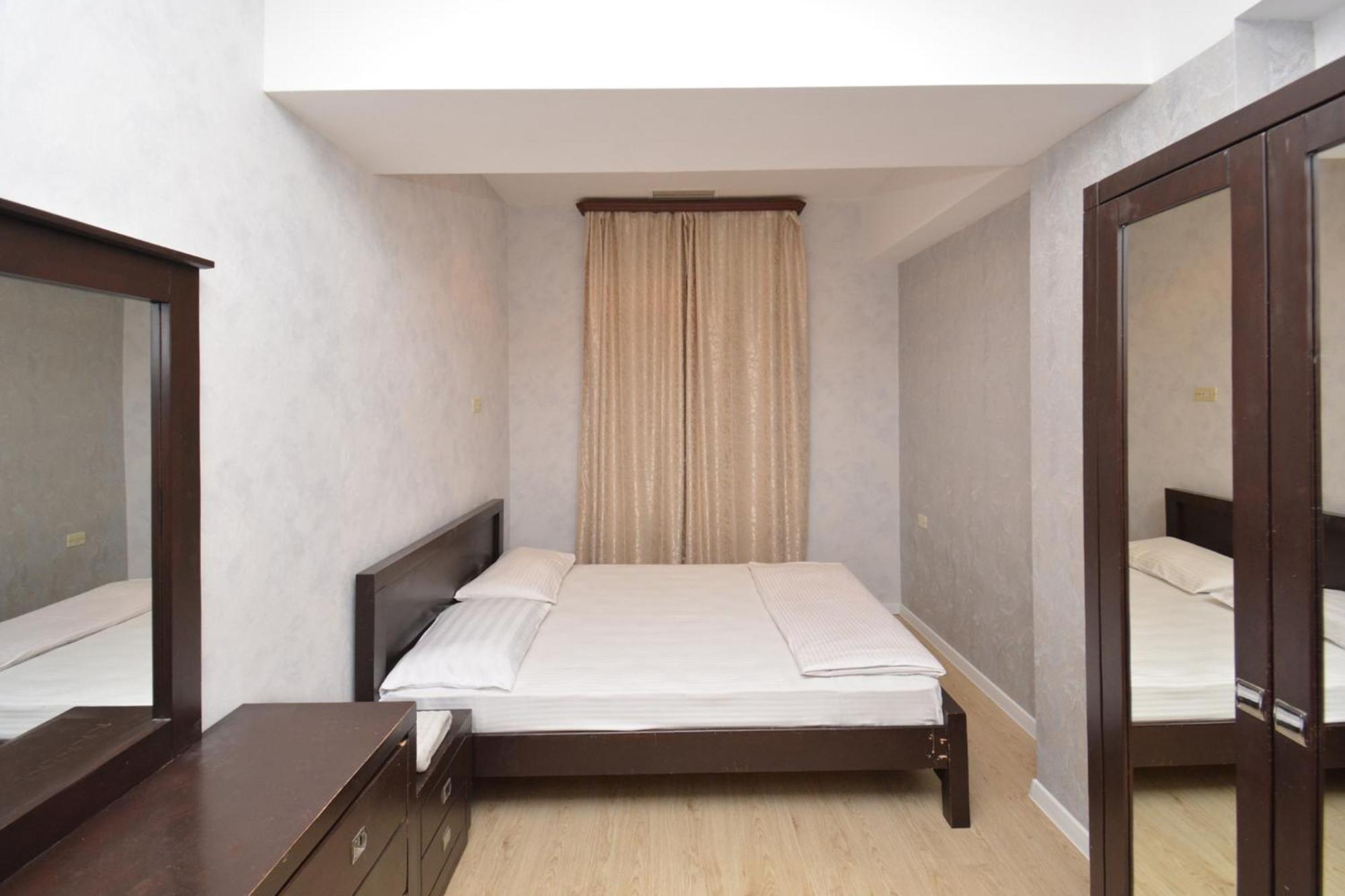 Apartment In Abovyan Street, يريفان المظهر الخارجي الصورة