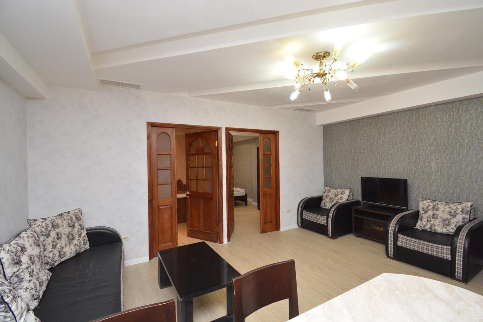 Apartment In Abovyan Street, يريفان المظهر الخارجي الصورة